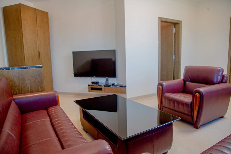 Executive Suite (3)